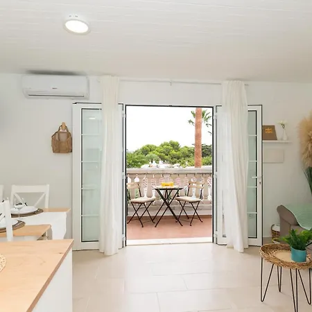 Apartamento Moderno En Calan Bosch- C10 *