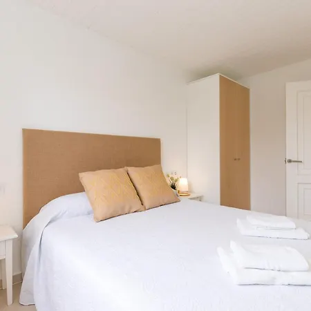 Appartamento Moderno En Calan Bosch- C10 *