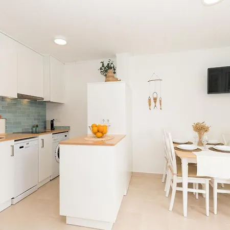 Moderno En Calan Bosch- C10 Apartment