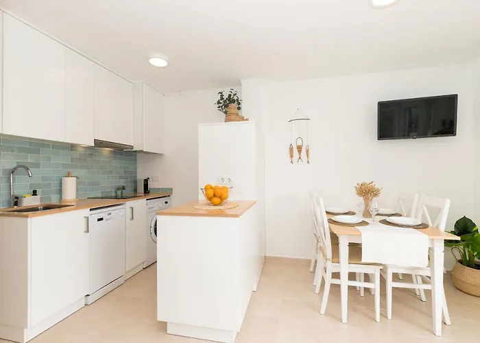 Moderno En Calan Bosch- C10 Apartamento *