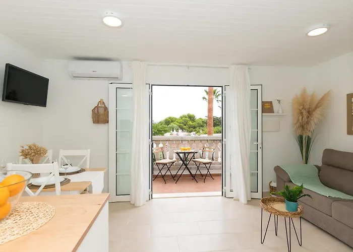 Apartamento Moderno En Calan Bosch- C10 *