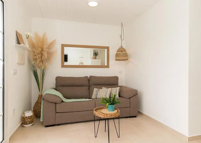 Moderno En Calan Bosch- C10